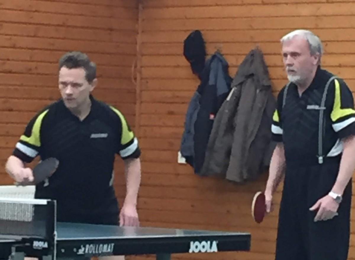 Tischtennis aktuell - Siege für die Jugend und die Senioren