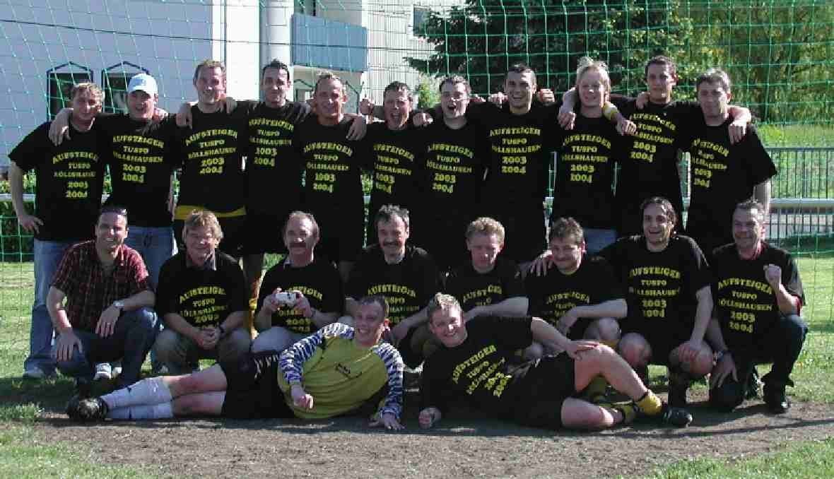 Aus der Geschichte des TuSpo Röllshausen: Aufstiegsjahr 2004
