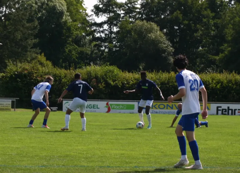HEUTE: Zweite Mannschaft gegen Tabellenführer 1. FC Schwalmstadt II