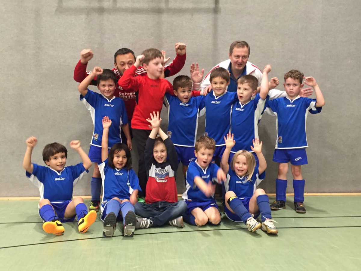 G-Junioren: Bambinis starten mit 1. Platz in die Hallenrunde