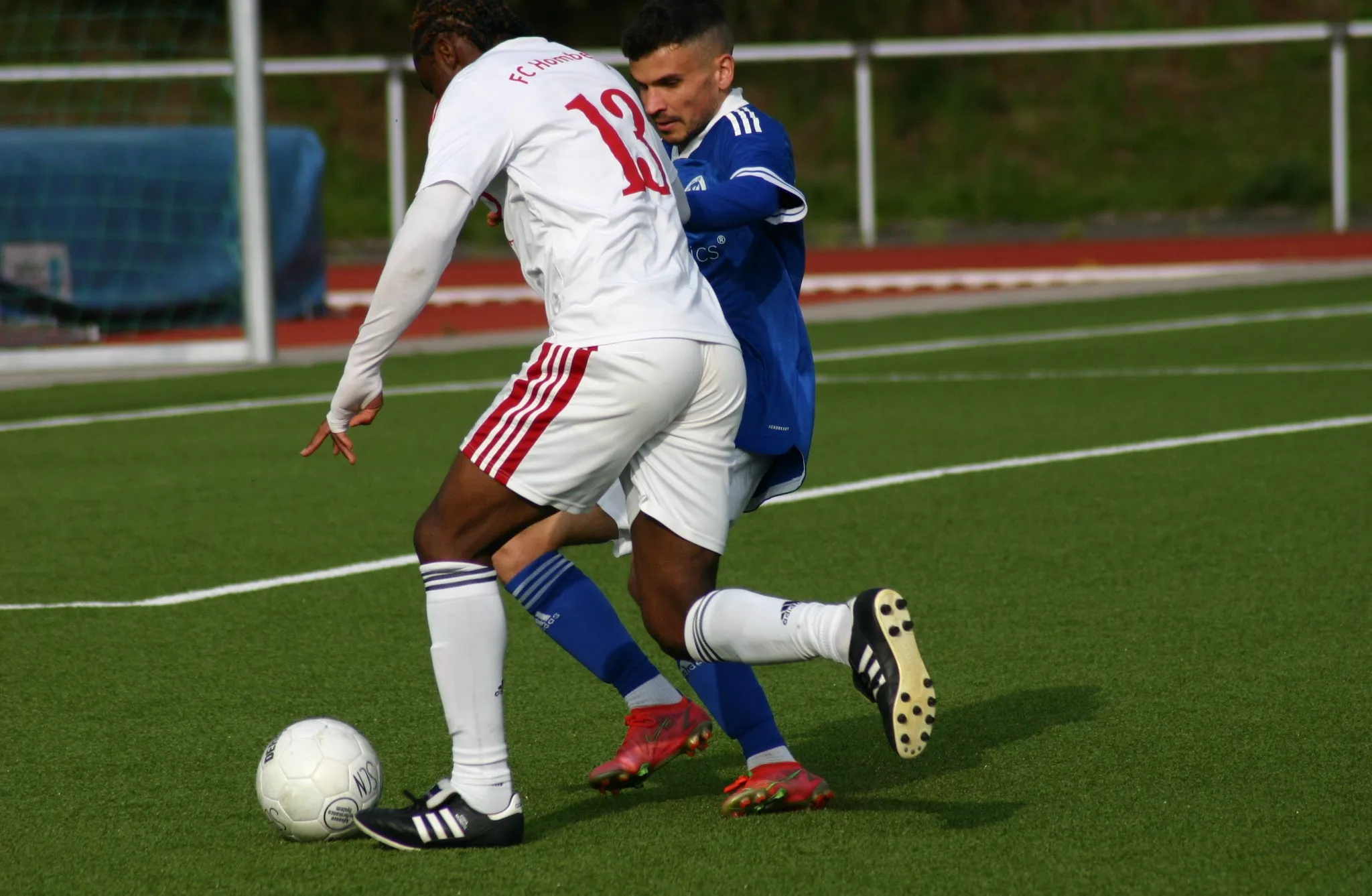 Samstag Gruppenligaspiel in Röllshausen gegen den FC Homberg