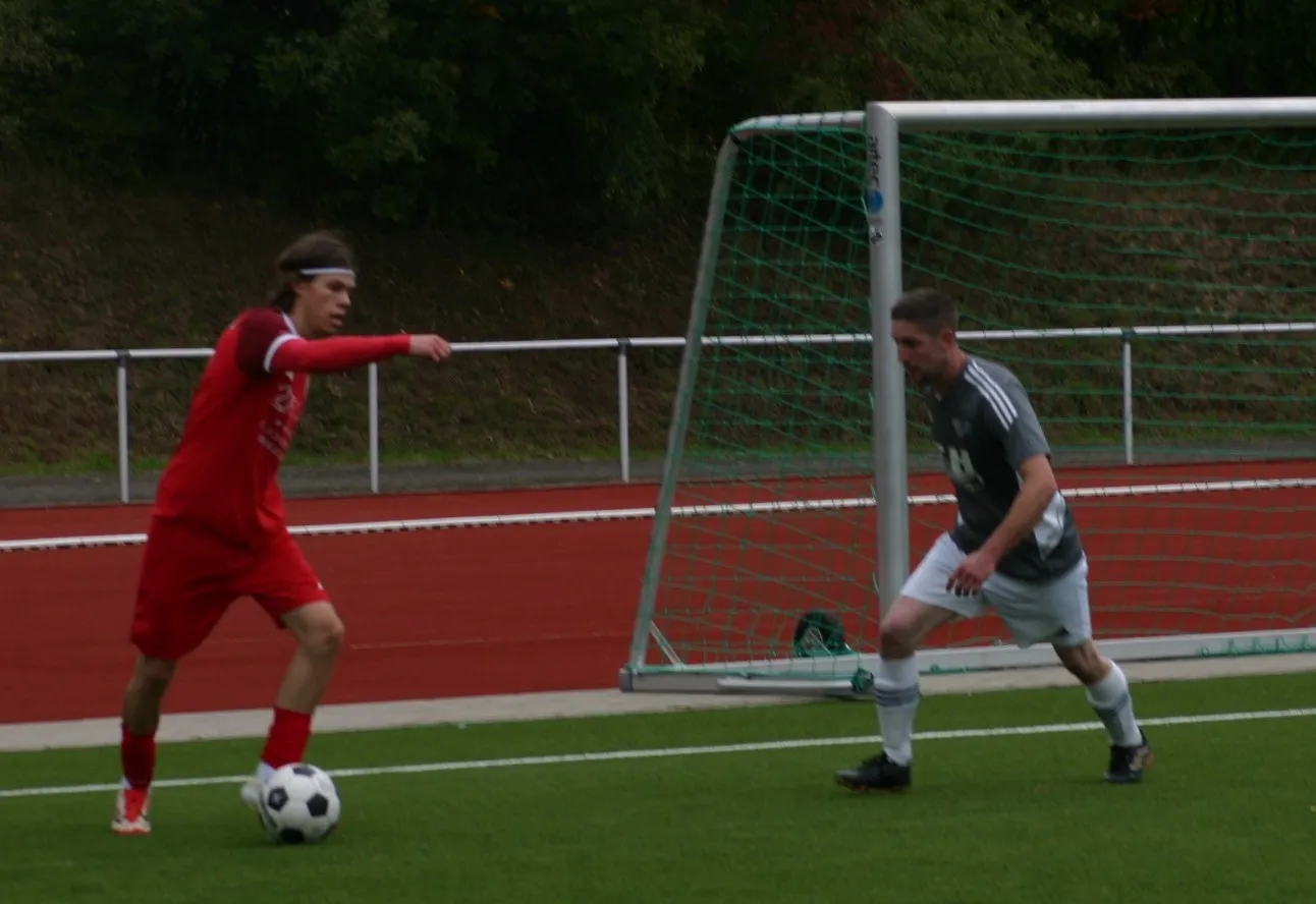 SONNTAG: Zweites SG Neukirchen/Röllshausen Team gastiert in Immichenhain