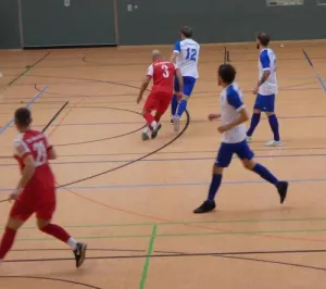 SAMSTAG: Finalisten werden beim Hallenturnier Kirchhain ausgespielt