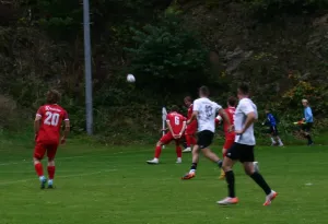 SONNTAG: Erste Mannschaft spielt gegen Altenlotheim