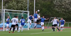 Die SG Neukirchen/Röllsh I dreht Spiel und gewinnt deutlich