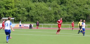 Mittelfeldszene aus dem Spiel der Zweiten gegen die SG Neuental/Jesberg II