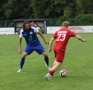 Neukirchen/Röllshausen gewinnt Testspiel in Niederaula