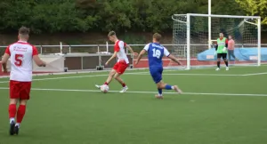 Bis zur Schlussminute hart umkämpftes Stadtderby im Steinwaldstadion